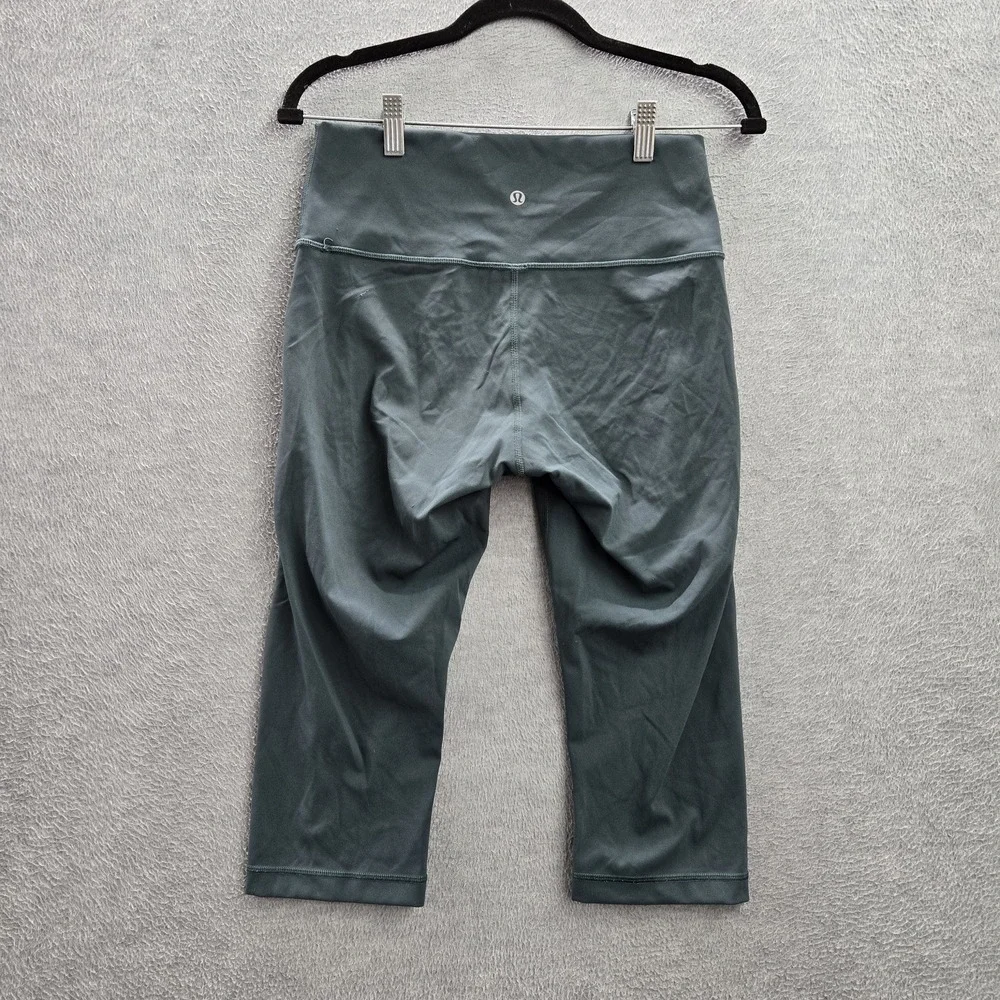 Lululemon Women Activewear Pants 8 Blue Wunder Under HR Capri‎ Yoga Legging